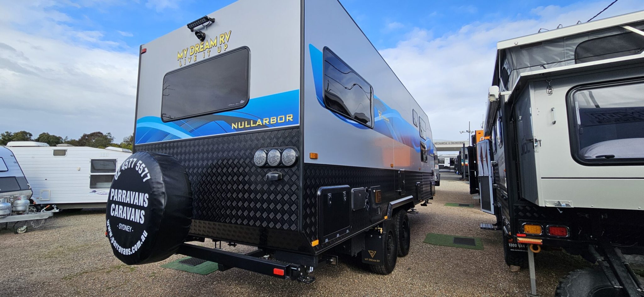 caravan repair centre Hawkesbury